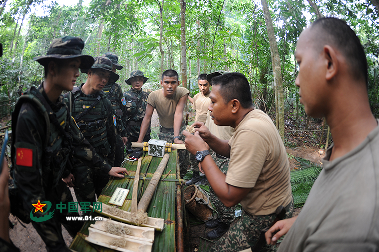 走近中马两国特种兵：每个伤疤的背后都有故事