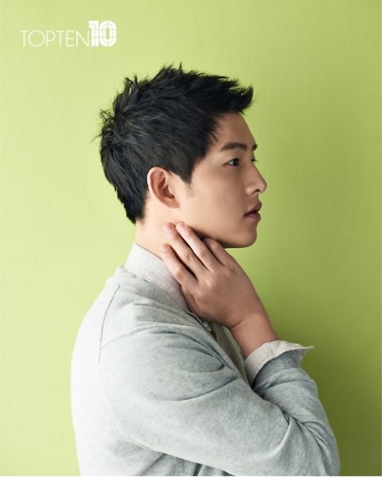 "国民老公”喊你过情人节 宋仲基最新海报公开