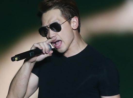 Rain强势来袭 4月日本举行粉丝见面会