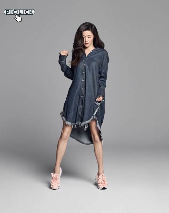 全智贤为‘花鞋’拍广告 自然大方果敢可爱