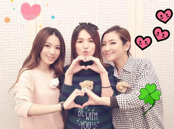 Hebe“勤人节”忙工作 35岁前要“冻卵”