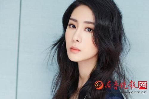 曝张碧晨杂志大片惊艳 张碧晨家庭背景惊人(图)