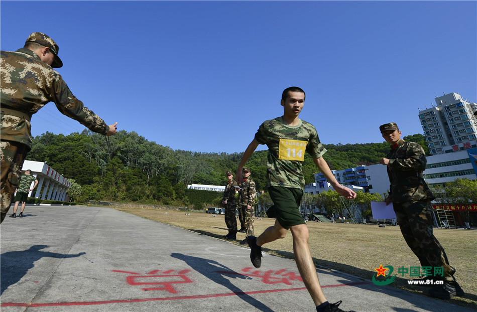 士兵考干部 说考咱就考