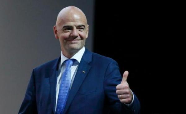 北京时间13日晚,国际足联主席因凡蒂诺正式宣布2022年卡塔尔世界杯