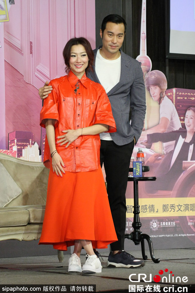 遭张孝全呆萌求婚当场笑哭 郑秀文结婚四年不抗拒生子