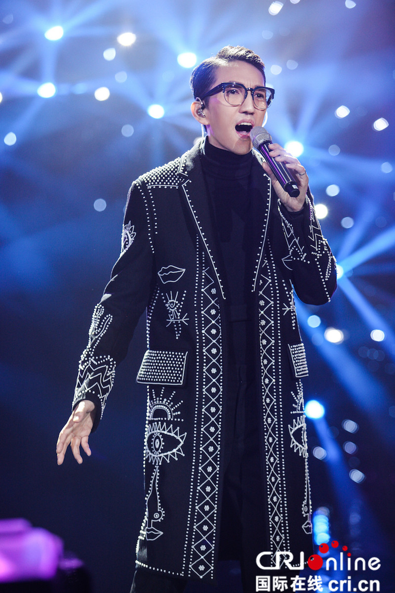 《歌手》战局再升温 林志炫侧田“双补入”林忆莲为爱发声