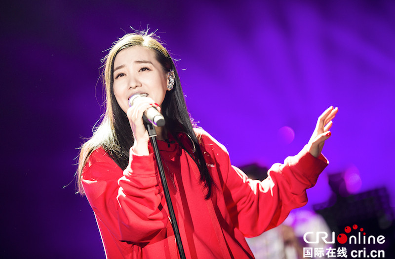 《歌手》战局再升温 林志炫侧田“双补入”林忆莲为爱发声