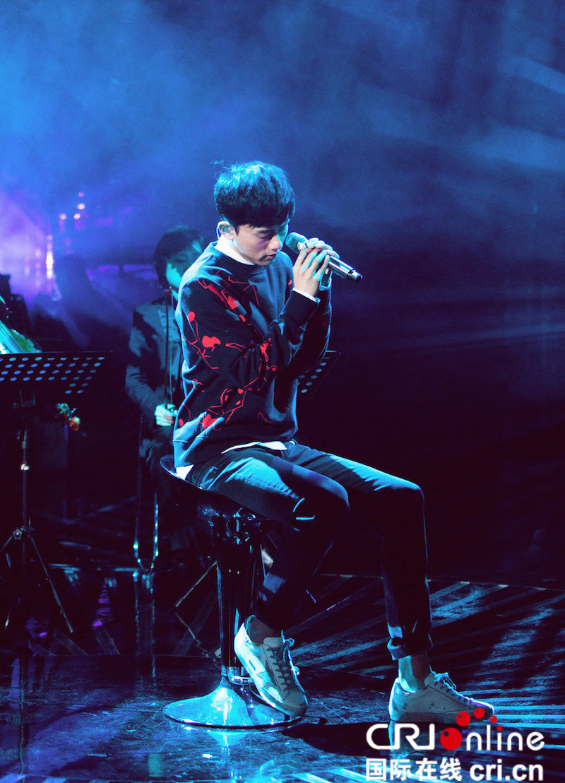 《歌手》战局再升温 林志炫侧田“双补入”林忆莲为爱发声