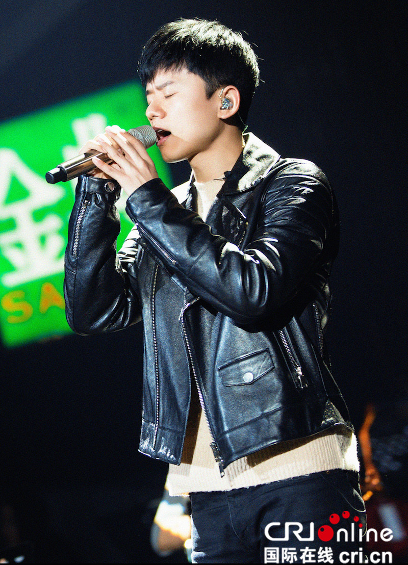 《歌手》战局再升温 林志炫侧田“双补入”林忆莲为爱发声