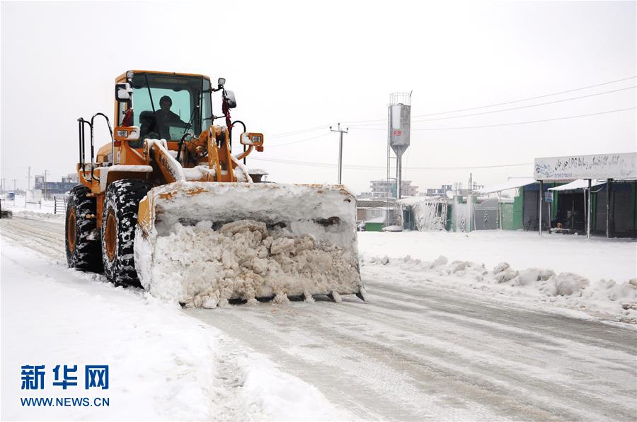 阿富汗北部大雪极寒天气导致14人死亡