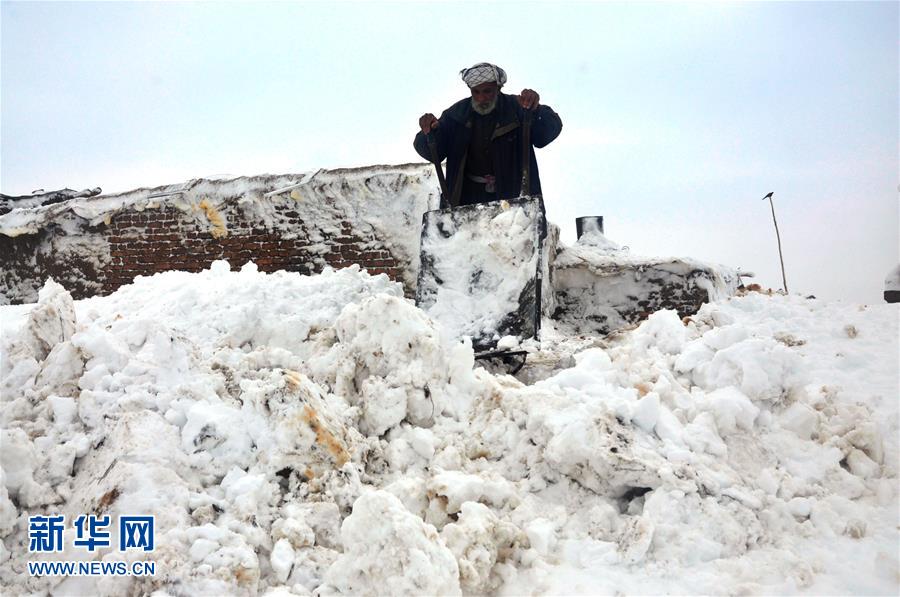 阿富汗北部大雪极寒天气导致14人死亡