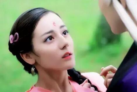 《三生三世十里桃花》中的白凤九有多美？看迪丽热巴如何俘获你心？