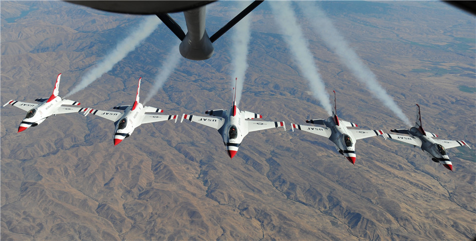 新视觉体验:来看战斗机上的航拍图(下) 新视觉体验:来看战斗机上的航拍图(下)