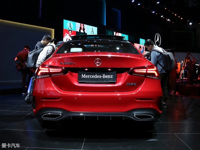 图片默认标题_fororder_奔驰7