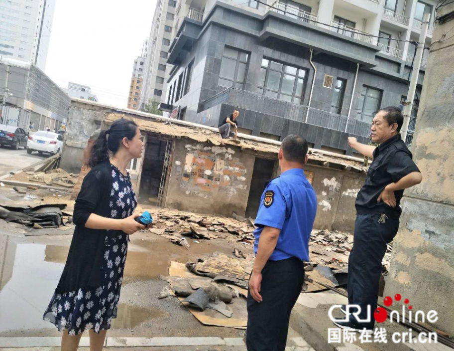 瀋陽和平區昆明南街“堵心墻”被拆