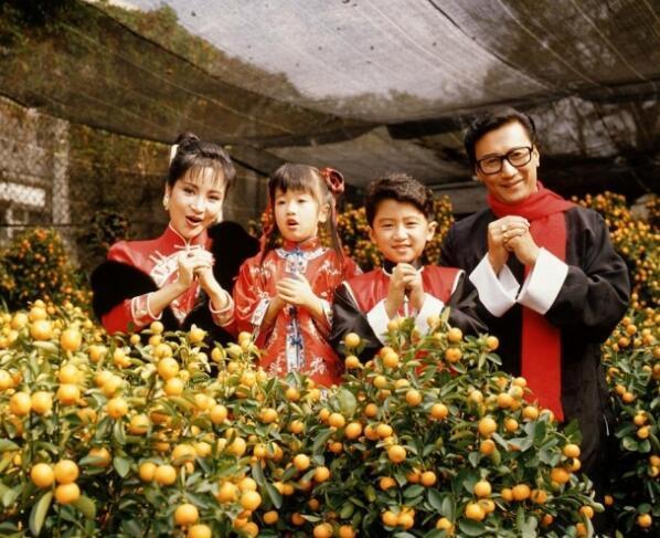 谢霆锋海量童年旧照,跟俩儿子似一个模子刻的_娱乐_腾讯网