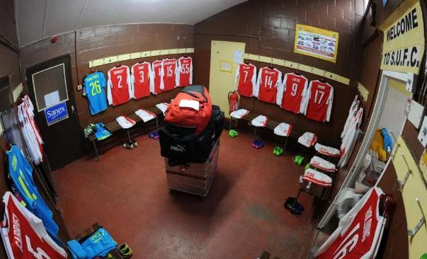 阿森纳被控诉不尊重对手 赛后更衣室一片狼藉