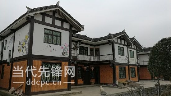 【治国理政新实践·贵州篇】“望见山水，记住乡愁” 贵州小康寨建设方兴未艾