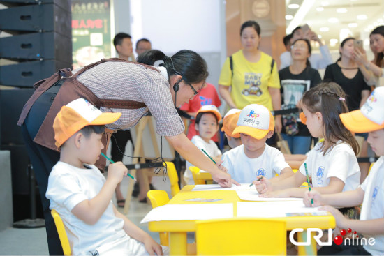 8 Little Free Libraries, binuksan sa mga SM Malls sa 7 lunsod ng Tsina