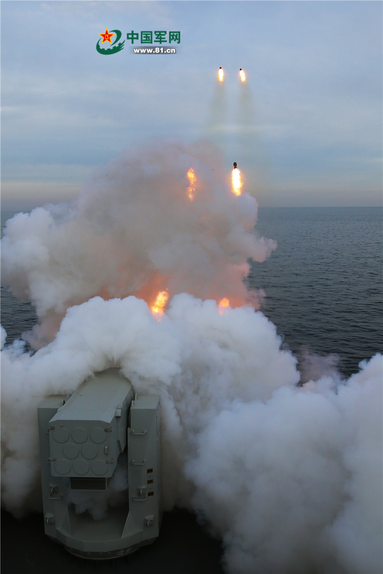 猛图来袭！北海舰队某驱逐舰支队宜昌舰实弹射击训练