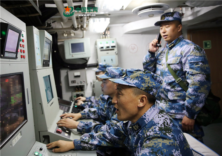 猛图来袭！北海舰队某驱逐舰支队宜昌舰实弹射击训练