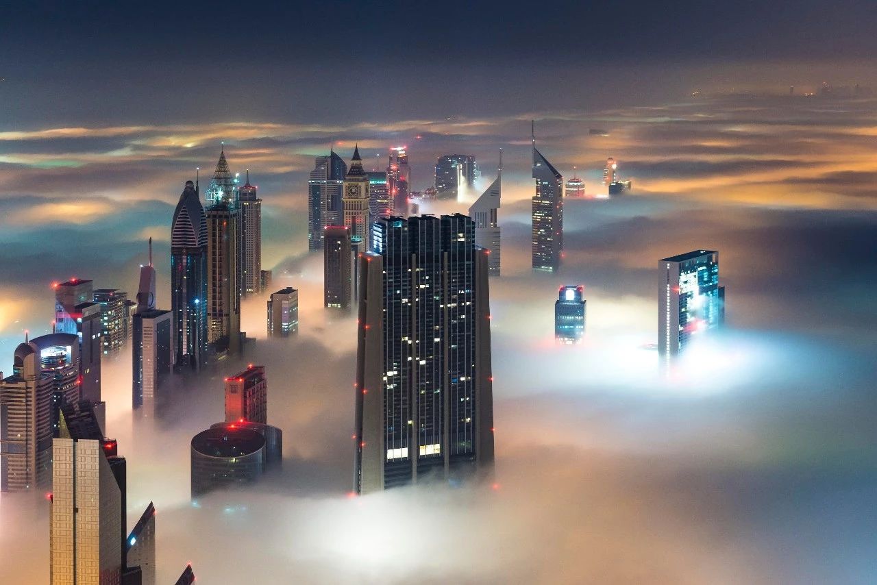 滿街豪車，全民“土豪”……阿聯酋真的是這樣嗎？