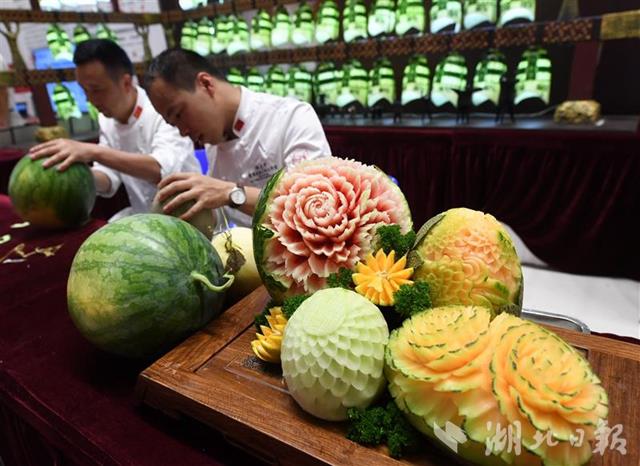 台灣周 兩岸“廚神”切磋刀工