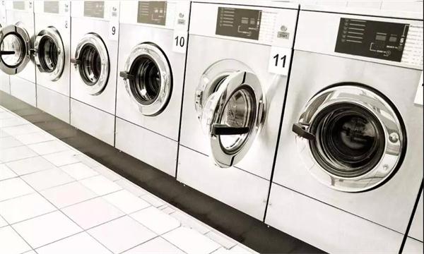 共享时代 衣橱共享 租来的衣服 你会穿吗？