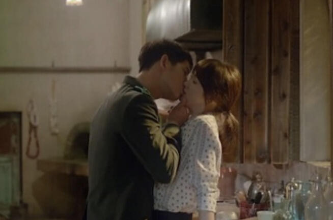 那些与宋慧乔演过吻戏的男神们 你最喜欢谁？（组图）