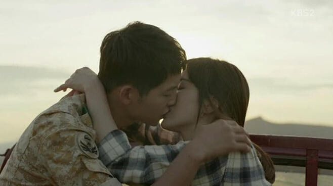 那些与宋慧乔演过吻戏的男神们 你最喜欢谁？（组图）