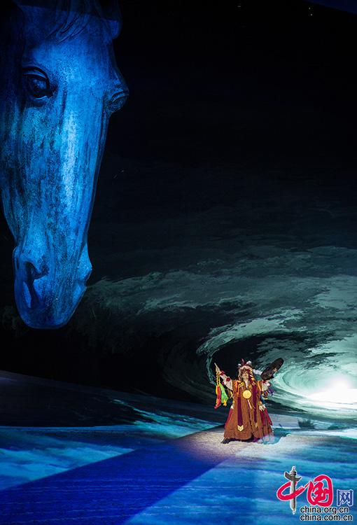 【新时代·幸福美丽新边疆】《蒙古马》激荡“中国马都” 传递“蒙古马精神”