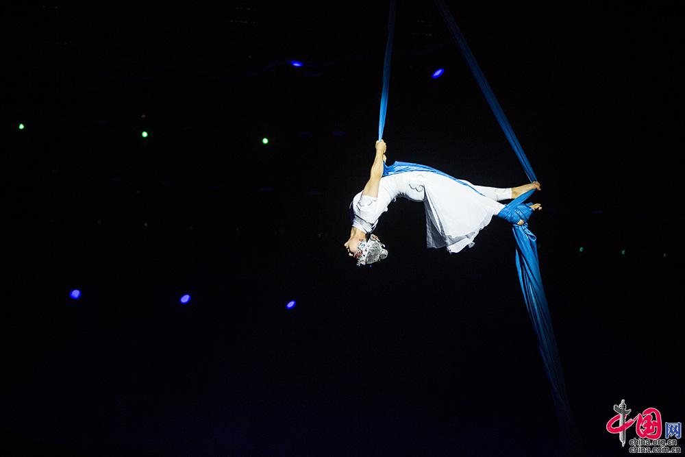 【新时代·幸福美丽新边疆】《蒙古马》激荡“中国马都” 传递“蒙古马精神”