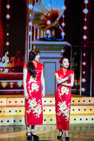 《欢乐喜剧人》夜上海歌舞 常远旗袍高跟挑战女装