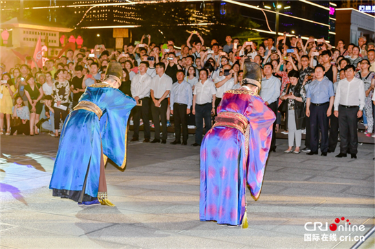 全域旅游全媒体联席会在西安召开  百家媒体聚焦“文化陕西” 共话国际旅游新走向