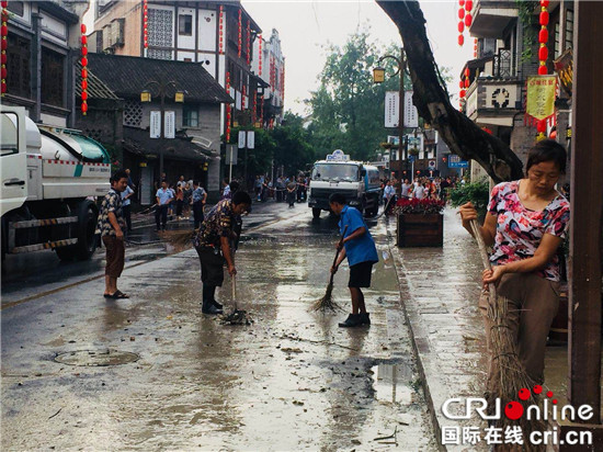 【区县联动】【铜梁】重庆铜梁安居镇干部群众有序应对洪峰过境