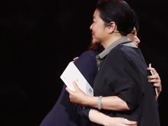 倪萍赞美董卿主持得好 心疼她每天只睡三四个小时