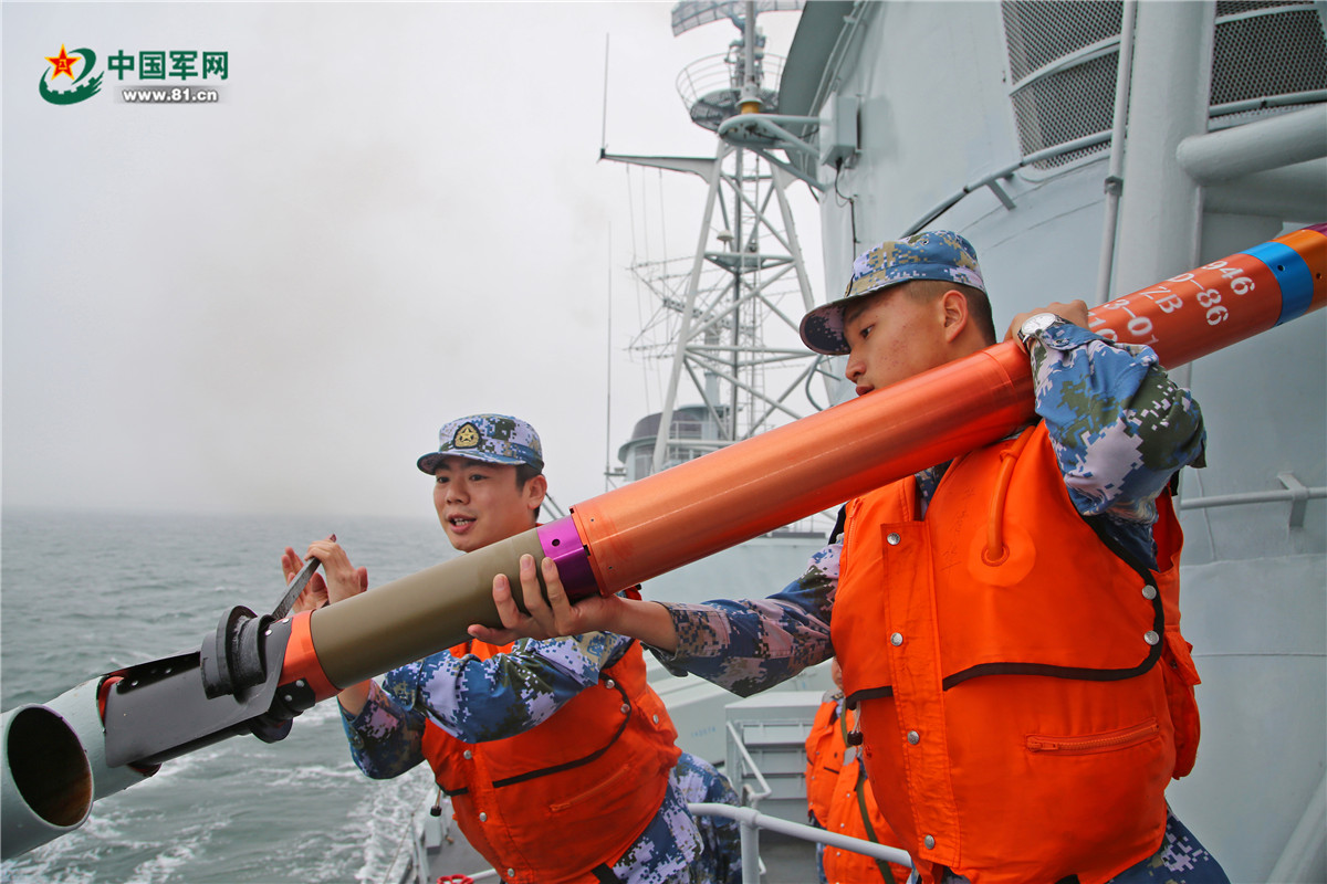 带你去南海感受实兵实弹训练的炮火硝烟