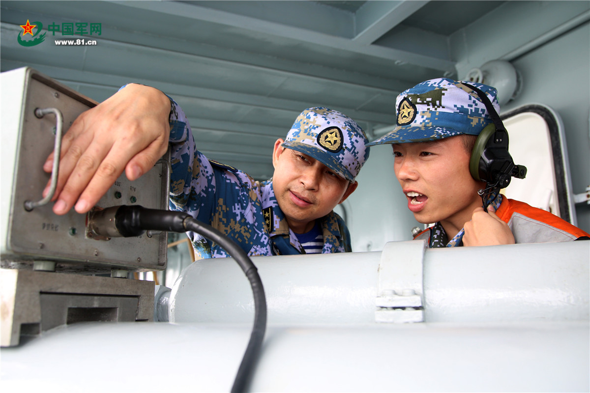 带你去南海感受实兵实弹训练的炮火硝烟