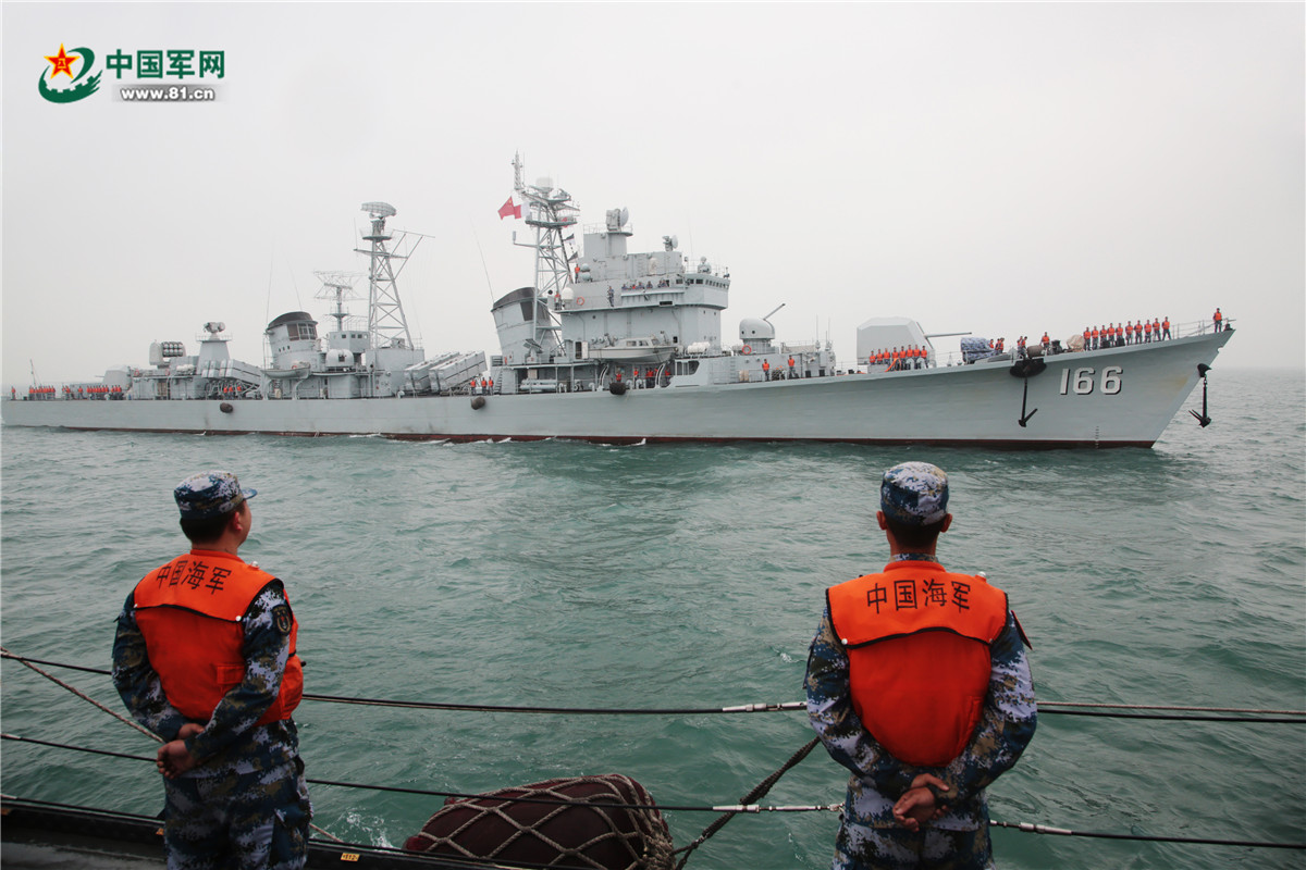 带你去南海感受实兵实弹训练的炮火硝烟