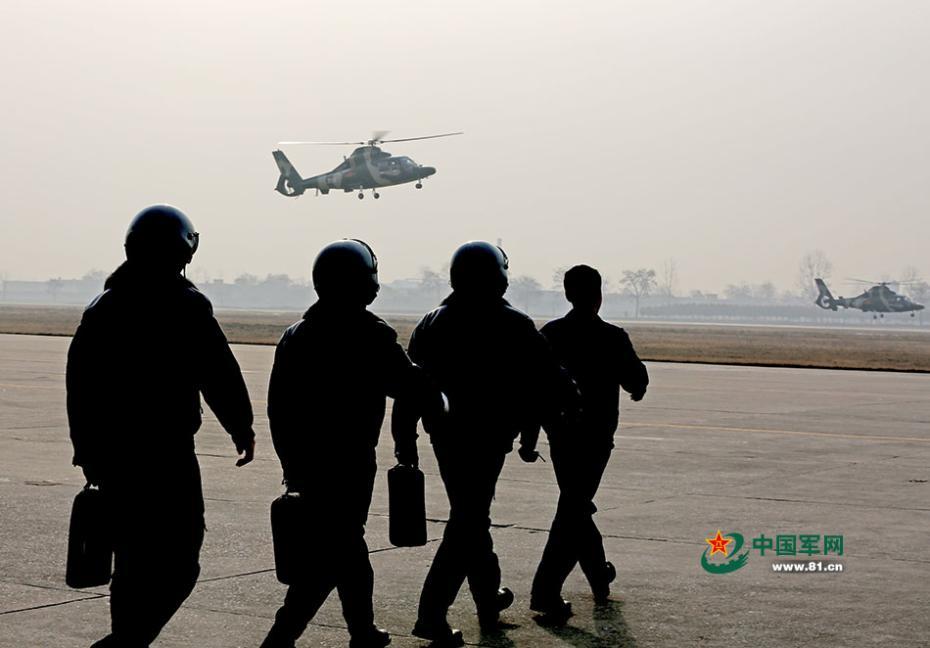 雏鹰升空 从地面准备工作开始