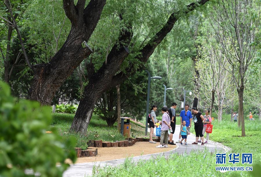 北京東城區第一處城市森林公園建成開放