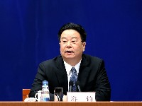 人力资源和社会保障部副部长游钧回答记者提问