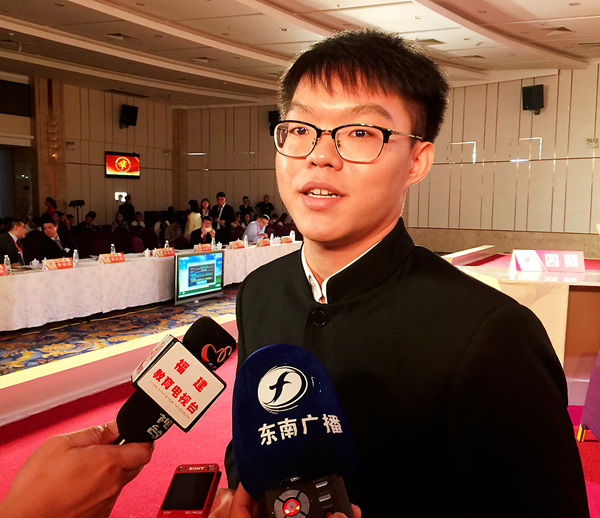 两岸大学生再次“开辩” 台辩手称“学到很多”