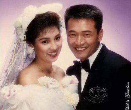 刘嘉玲、李嘉欣、许晋亨三人世纪大同台！这次的刘嘉玲将李嘉欣秒了