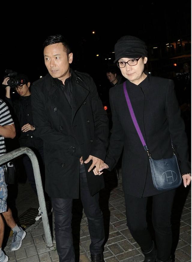 刘嘉玲、李嘉欣、许晋亨三人世纪大同台！这次的刘嘉玲将李嘉欣秒了