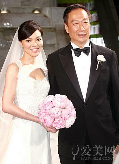 女明星也爱当红娘 杨幂撮合佟丽娅陈思诚