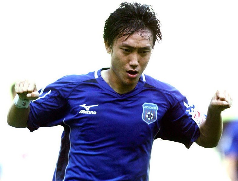 35岁追风侠曲波退役:闪耀世青赛梦圆世界杯