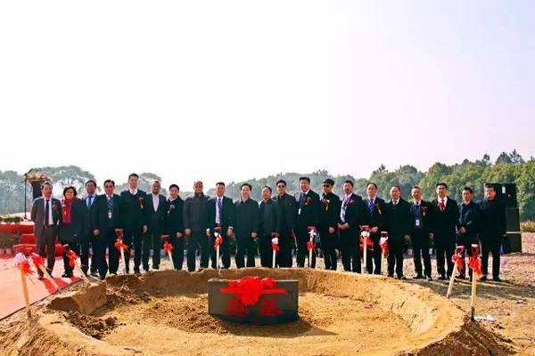 南昌军事博览城展示中心立面确定 预计八一开业