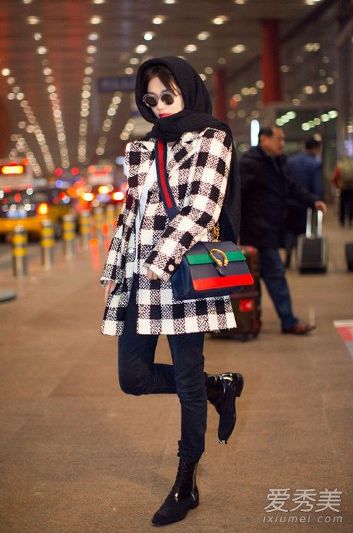 马思纯欧豪恋情曝光 文艺小花穿衣又美又潮