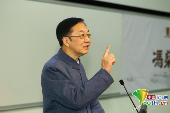“張一帖”醫家傳人張其成：讀經典國學以修心 傳中醫文化助興國
